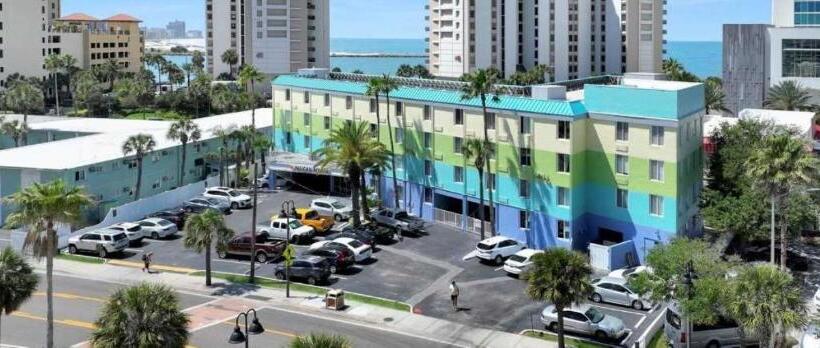هتل Pelican Point On Clearwater Beach