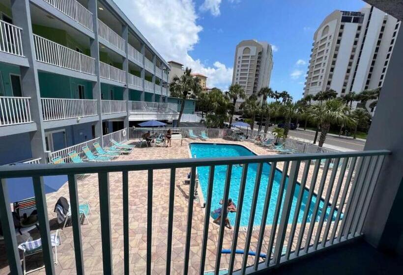 هتل Pelican Point On Clearwater Beach