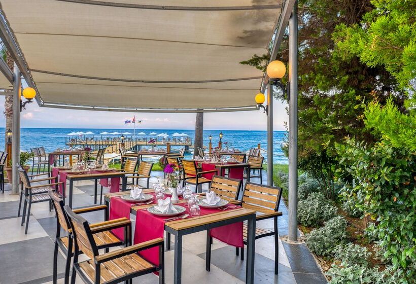 Sealife Kemer Resort Hotel   All Inclusive