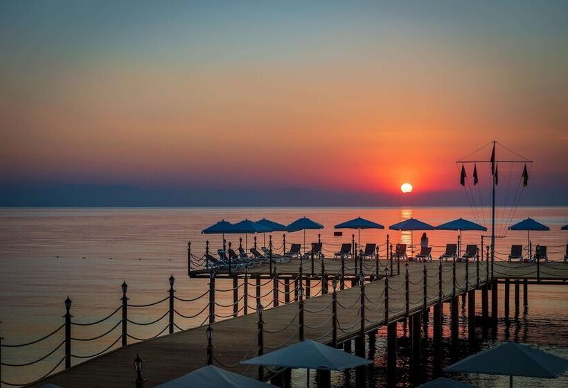Sealife Kemer Resort Hotel   All Inclusive
