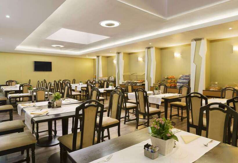 هتل Ramada Iasi City Center