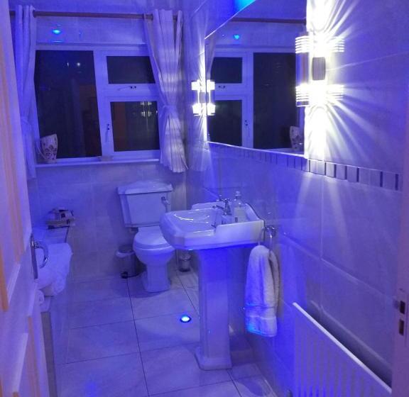 فندق Sea Breeze Bed And Breakfast