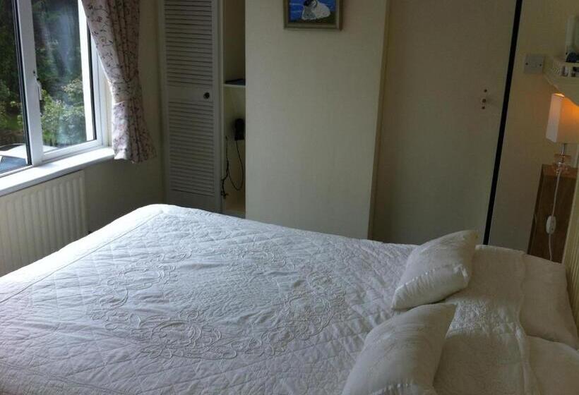 فندق Sea Breeze Bed And Breakfast