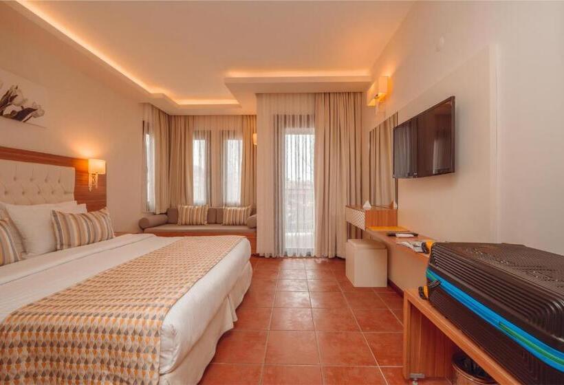 هتل Sundia by Liberty Suncity