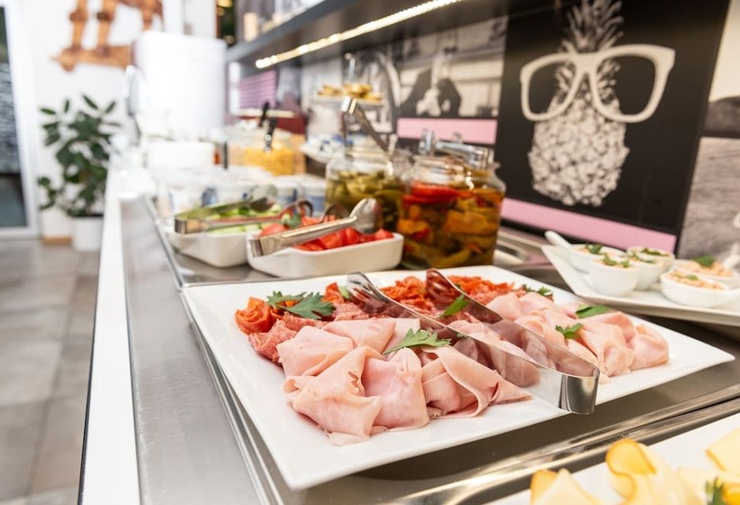 Fotos del hotel Troja:  35