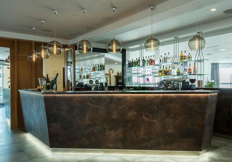 Fotos del hotel Troja:  9