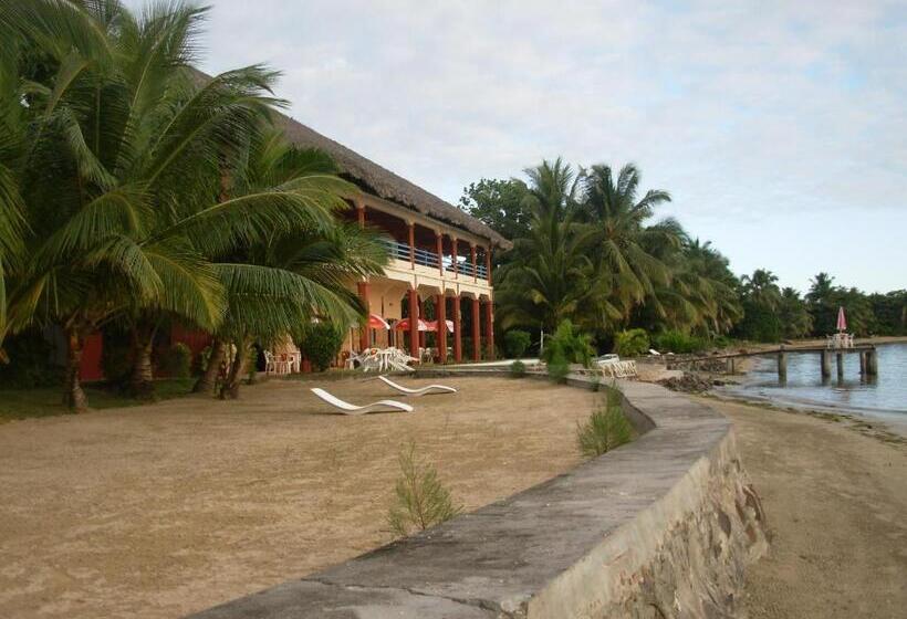 هتل Vanivola & Spa