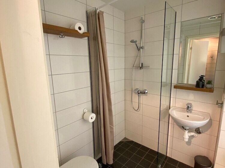 Vikingskipet Hotell