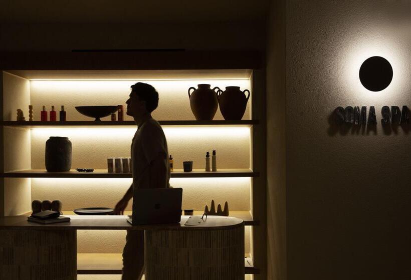 استراحتگاه Suntouch Suites