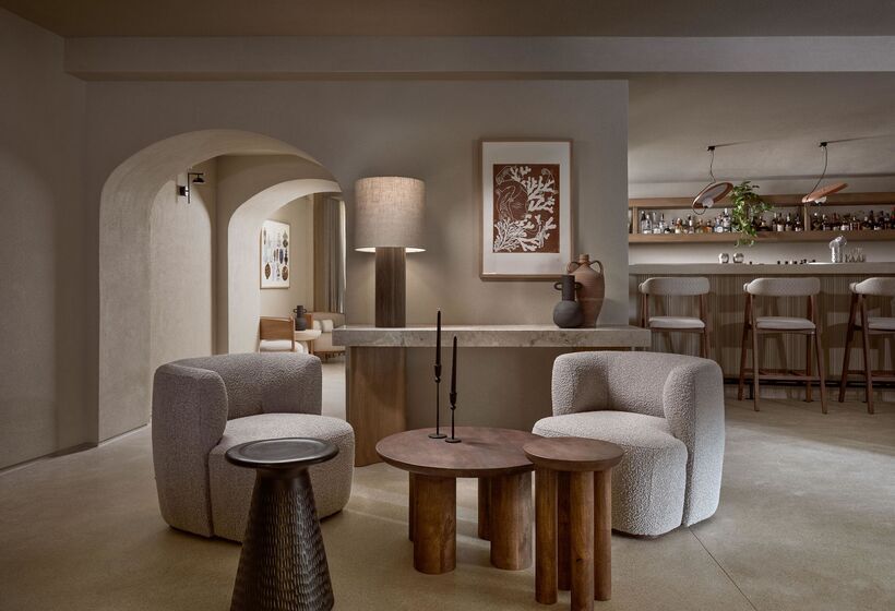 استراحتگاه Suntouch Suites