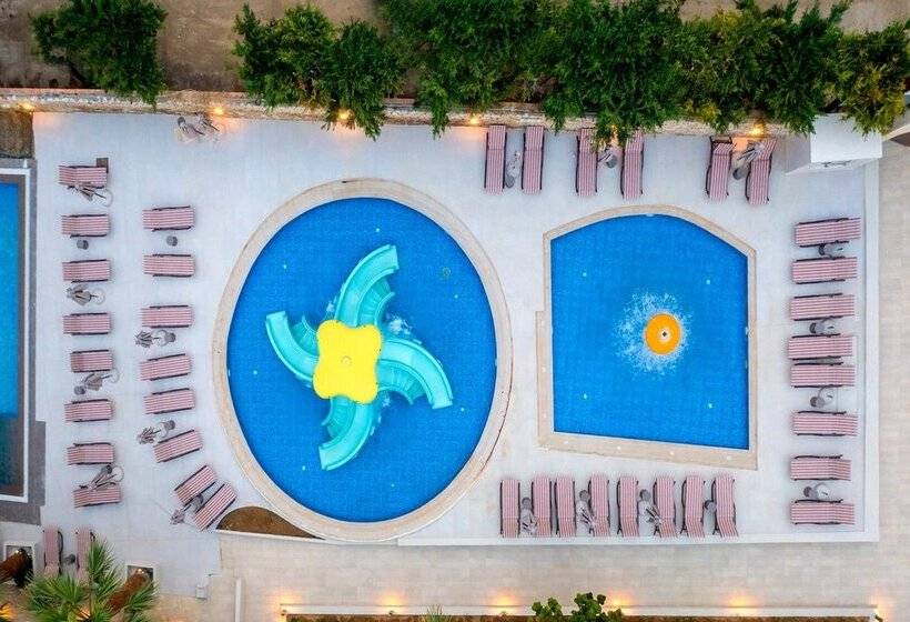 Ydoria Resort