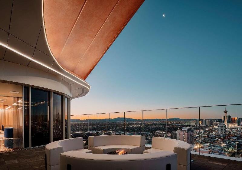 Fotos del hotel Circa Resort & Casino - Adults Only:  22