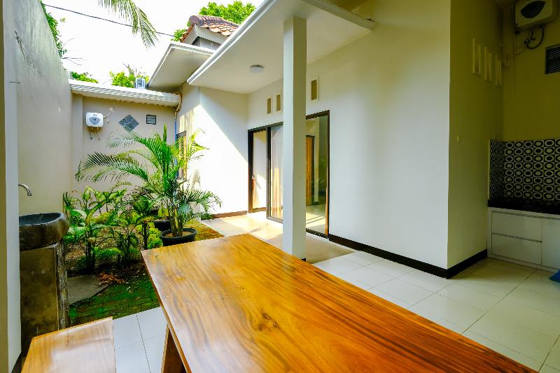 هتل Grand Villa Meninting By Oyo Rooms