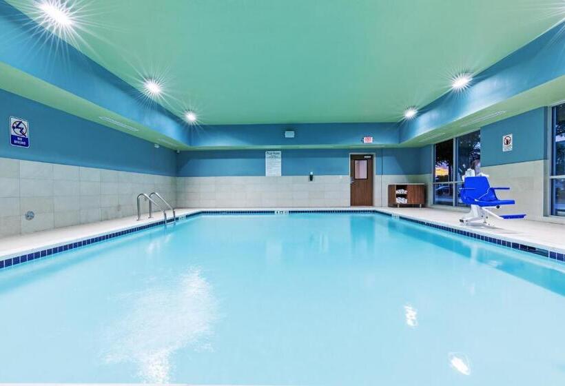 בית מלון כפרי Holiday Inn Express & Suites   Stafford Nw   Sugar Land, An Ihg