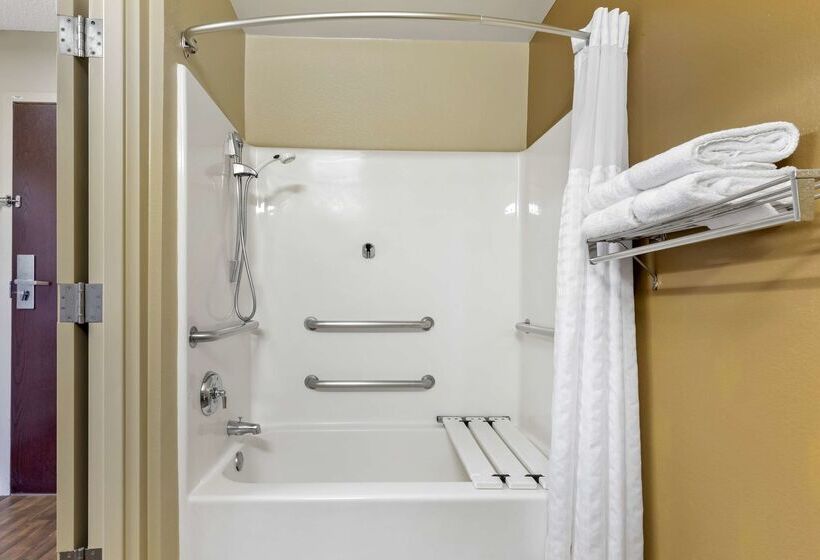 Extended Stay America Suites  Orlando  Maitland  1776 Pembrook Dr