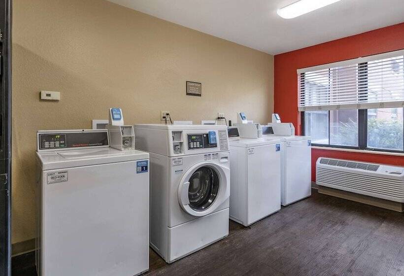 Extended Stay America Suites  Orlando  Maitland  1776 Pembrook Dr