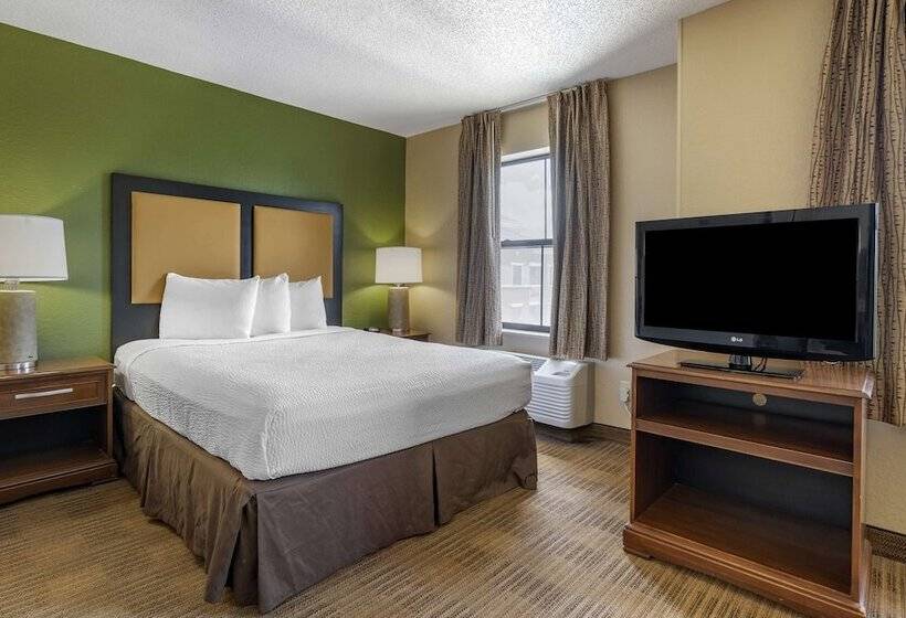 Extended Stay America Suites  Orlando  Maitland  1776 Pembrook Dr