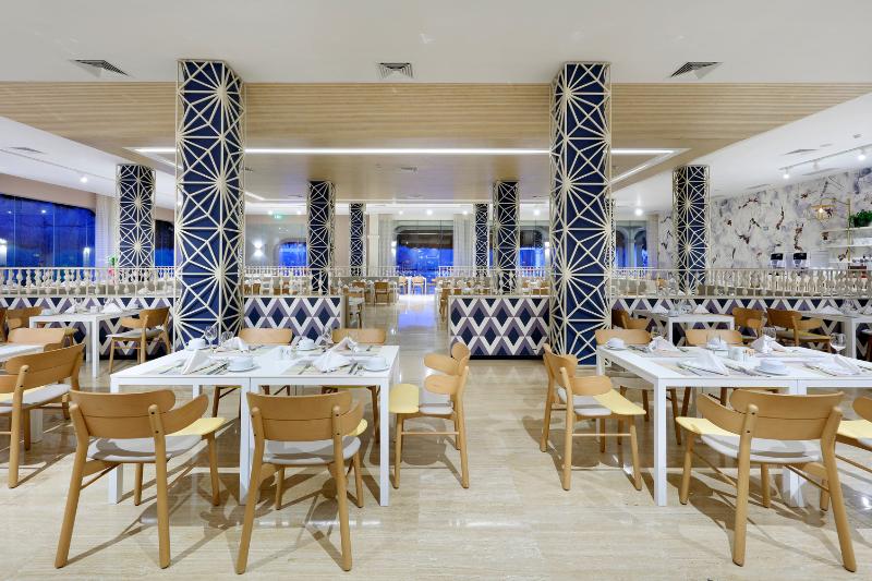 Grand Palladium White Sand Resort & Spa   All Inclusive