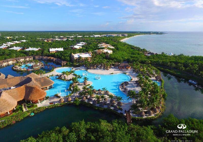 Grand Palladium White Sand Resort & Spa   All Inclusive
