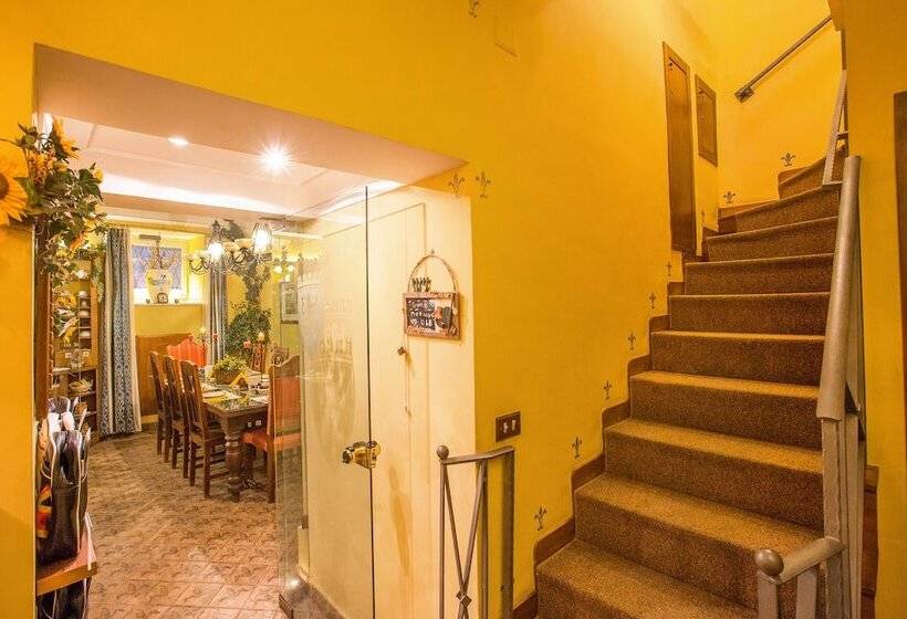 هتل B&b L Alloggio Dei Vassalli