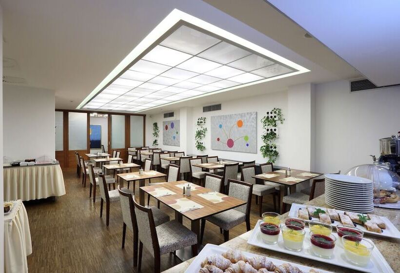 Fotos del hotel Amarilis:  8