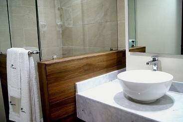 Country Hotel & Suites