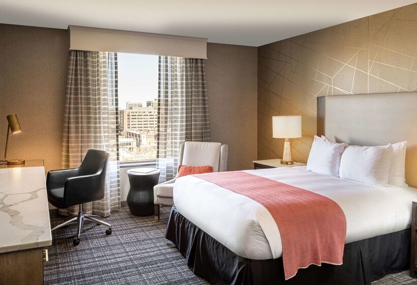 هتل Doubletree By Hilton Dallas Near The Galleria