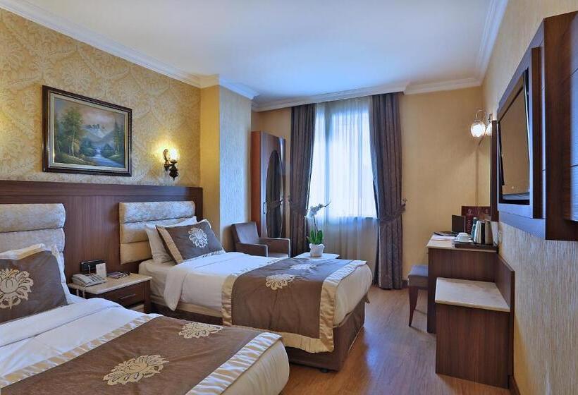 Fotos del hotel Grand Hilarium:  9