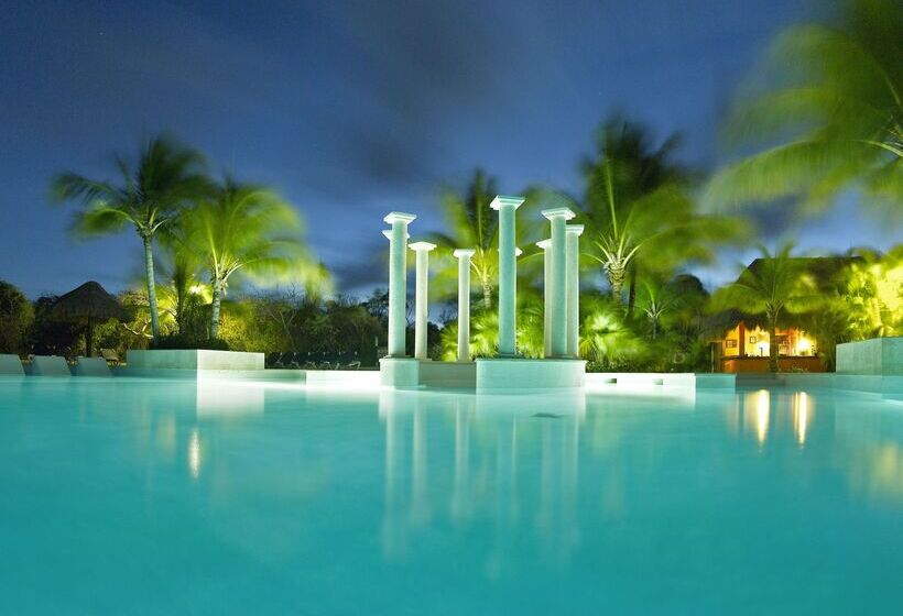 Grand Palladium White Sand Resort & Spa   All Inclusive