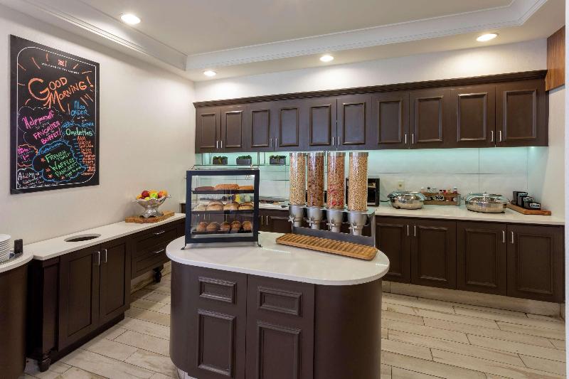 هتل Hilton Garden Inn Minneapolis/bloomington