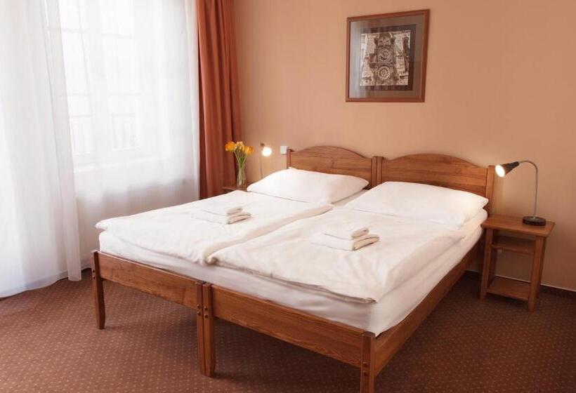 Fotos del hotel Karlin:  7