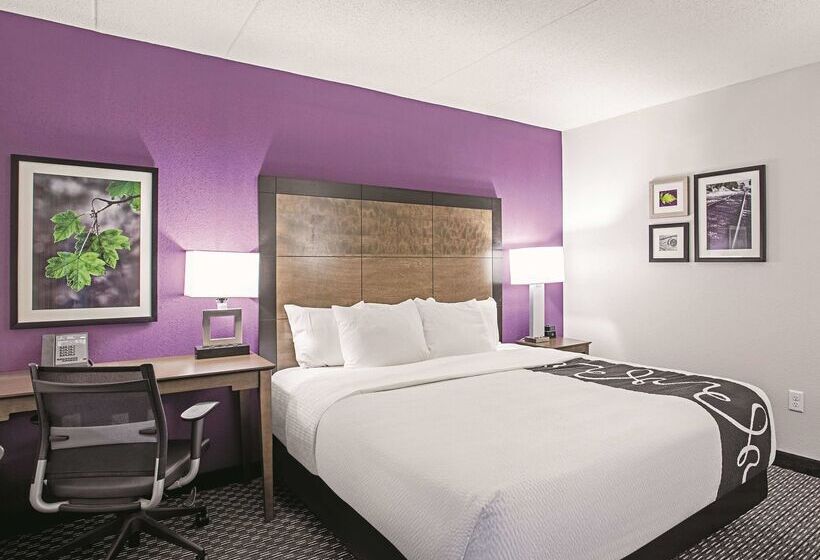 هتل La Quinta By Wyndham Baltimore N / White Marsh