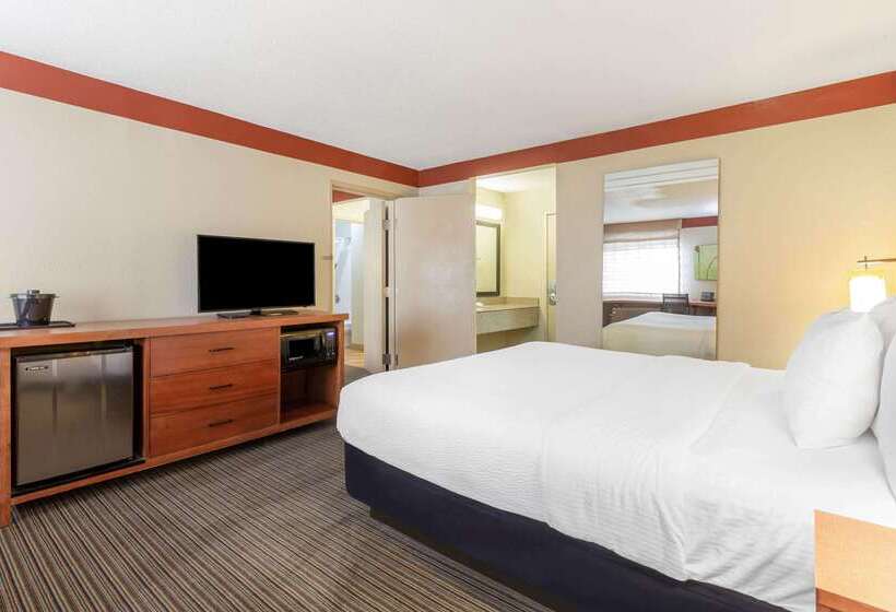Отель La Quinta By Wyndham Chicago Tinley Park