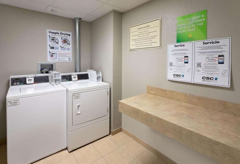 هتل La Quinta By Wyndham Minneapolis Bloomington W   Free Airport Shuttle