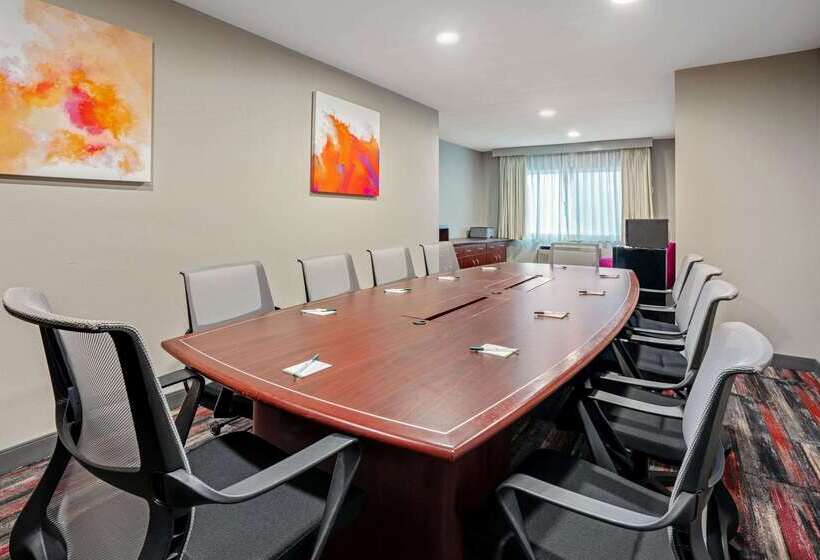 فندق La Quinta By Wyndham Seattle Federal Way