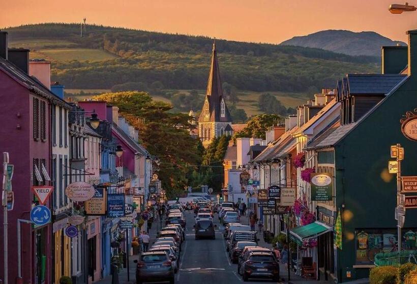 هتل The Lansdowne Kenmare