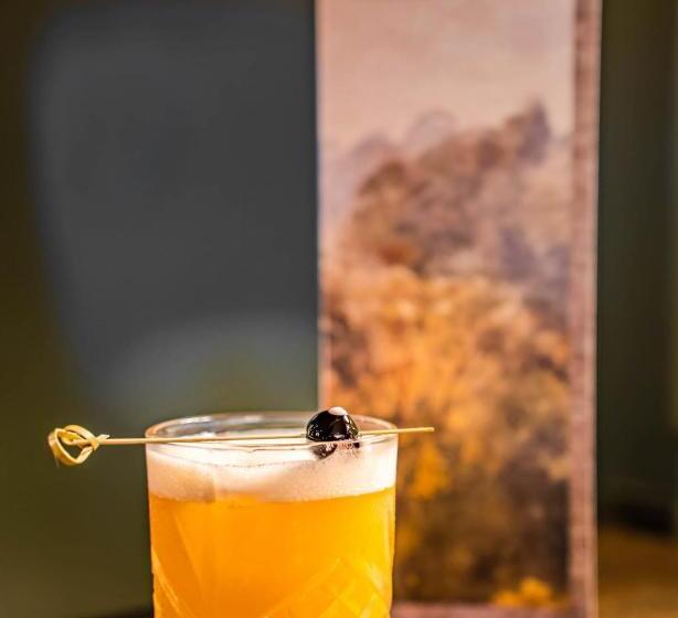 هتل The Lansdowne Kenmare