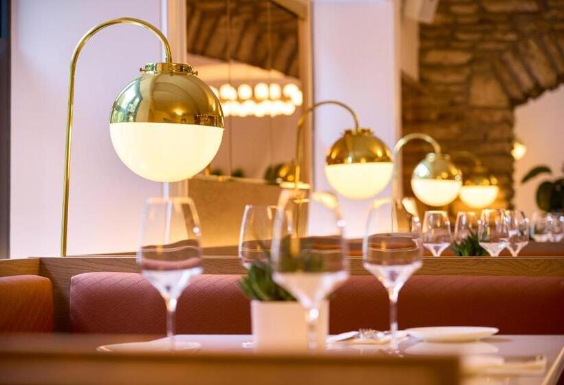 هتل The Lansdowne Kenmare