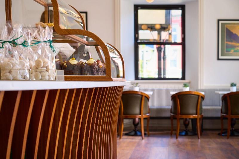 هتل The Lansdowne Kenmare