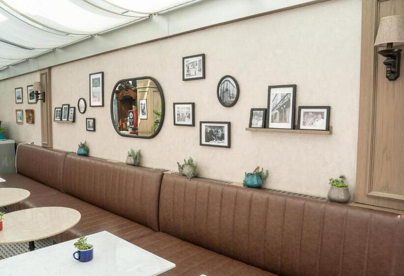 Fotos del hotel Niles Istanbul:  9