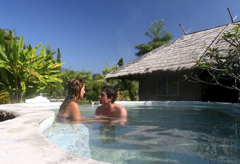 هتل Pai Hotsprings Spa Resort