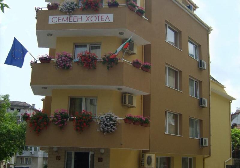 Hotel Palitra