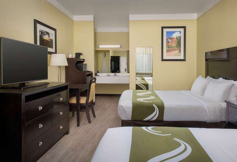 هتل Quality Inn & Suites Gallup I 40 Exit 20