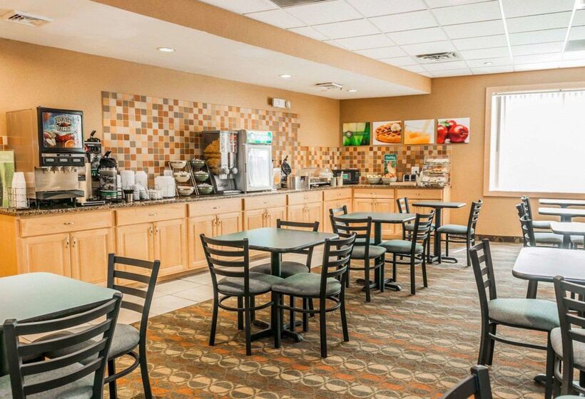 هتل Baymont By Wyndham Indianapolis East
