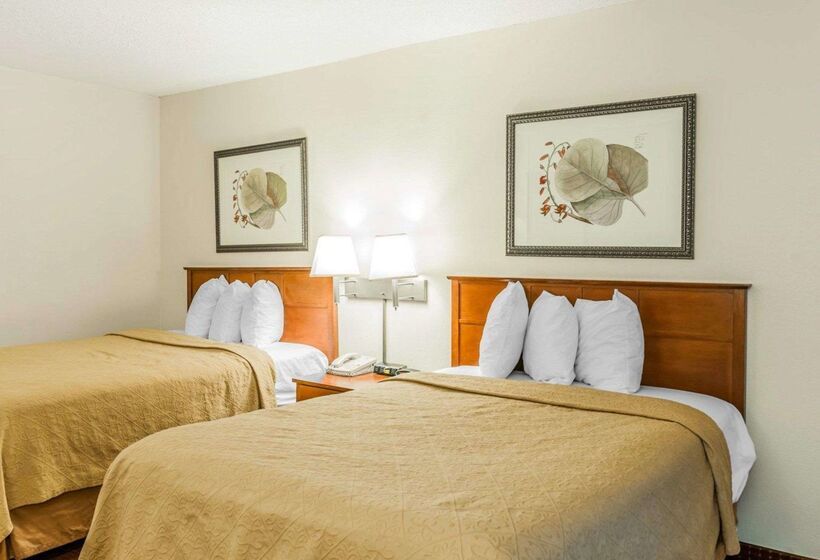 هتل Baymont By Wyndham Indianapolis East