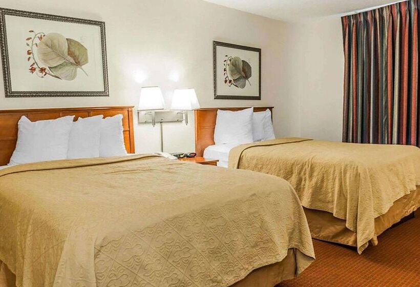 هتل Baymont By Wyndham Indianapolis East
