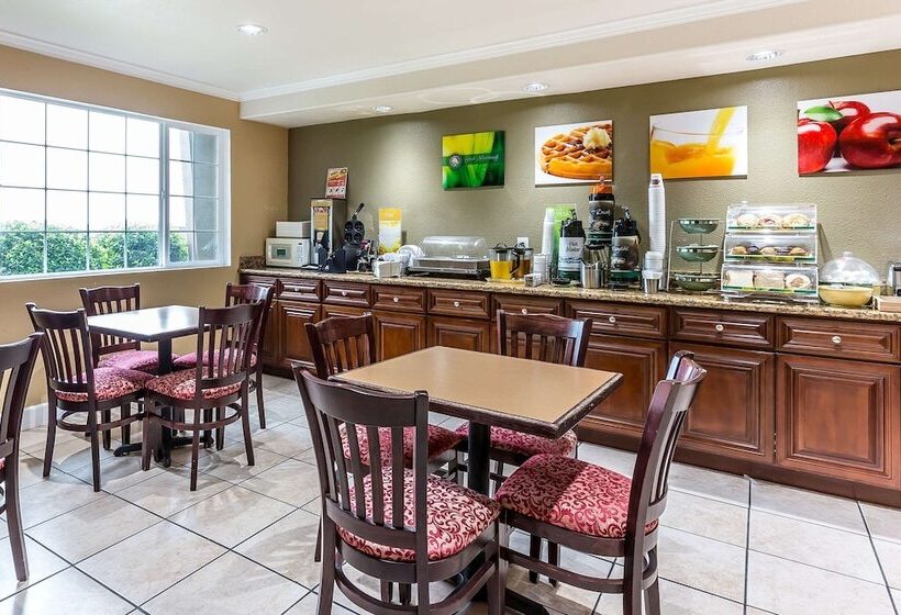 ホテル Quality Inn Near Hearst Castle