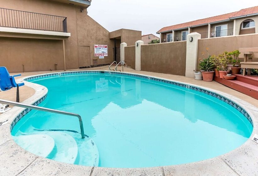 ホテル Quality Inn Near Hearst Castle