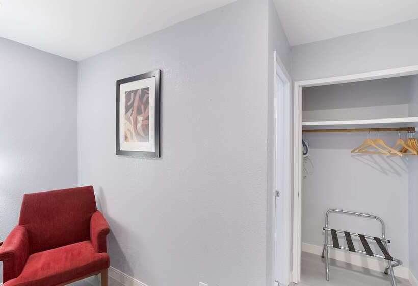 هتل Quality Inn Redding Near I5