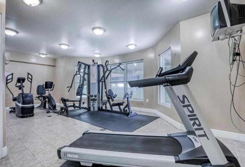 فندق Rentals At Waters Edge Condominiums